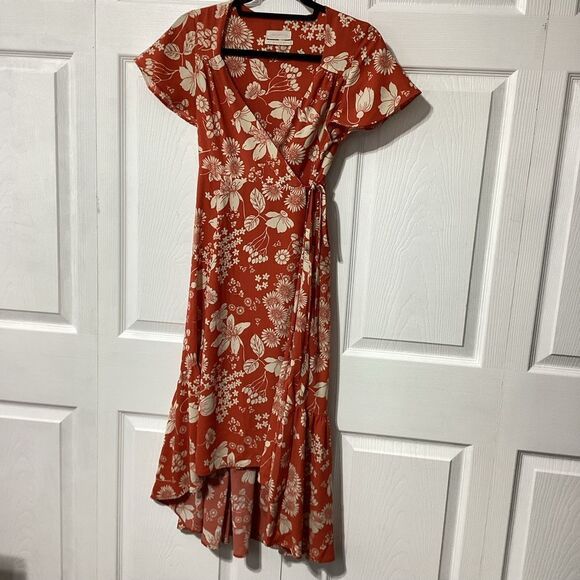 Urban Outfitters Floral Wrap Dress XS-TP - Picture 1 of 13